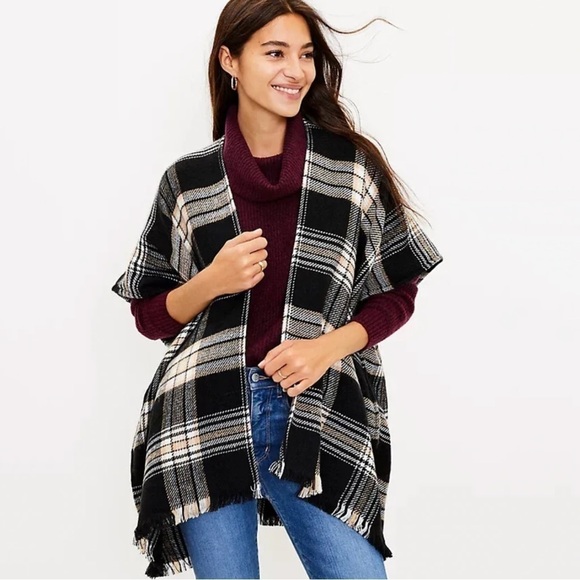 NWT Loft Fringe Plaid Blanket Wrap Sweater Cardigan - Picture 1 of 7
